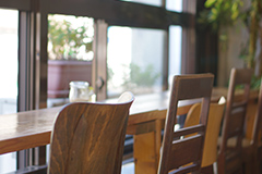 カフェなどの飲食店